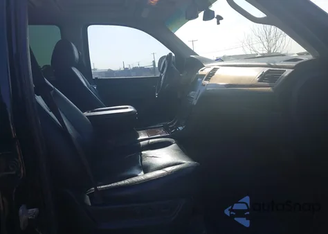 2012 Cadillac Escalade Luxury from USA, damaged, VIN 1GYS3BEF9CR153219